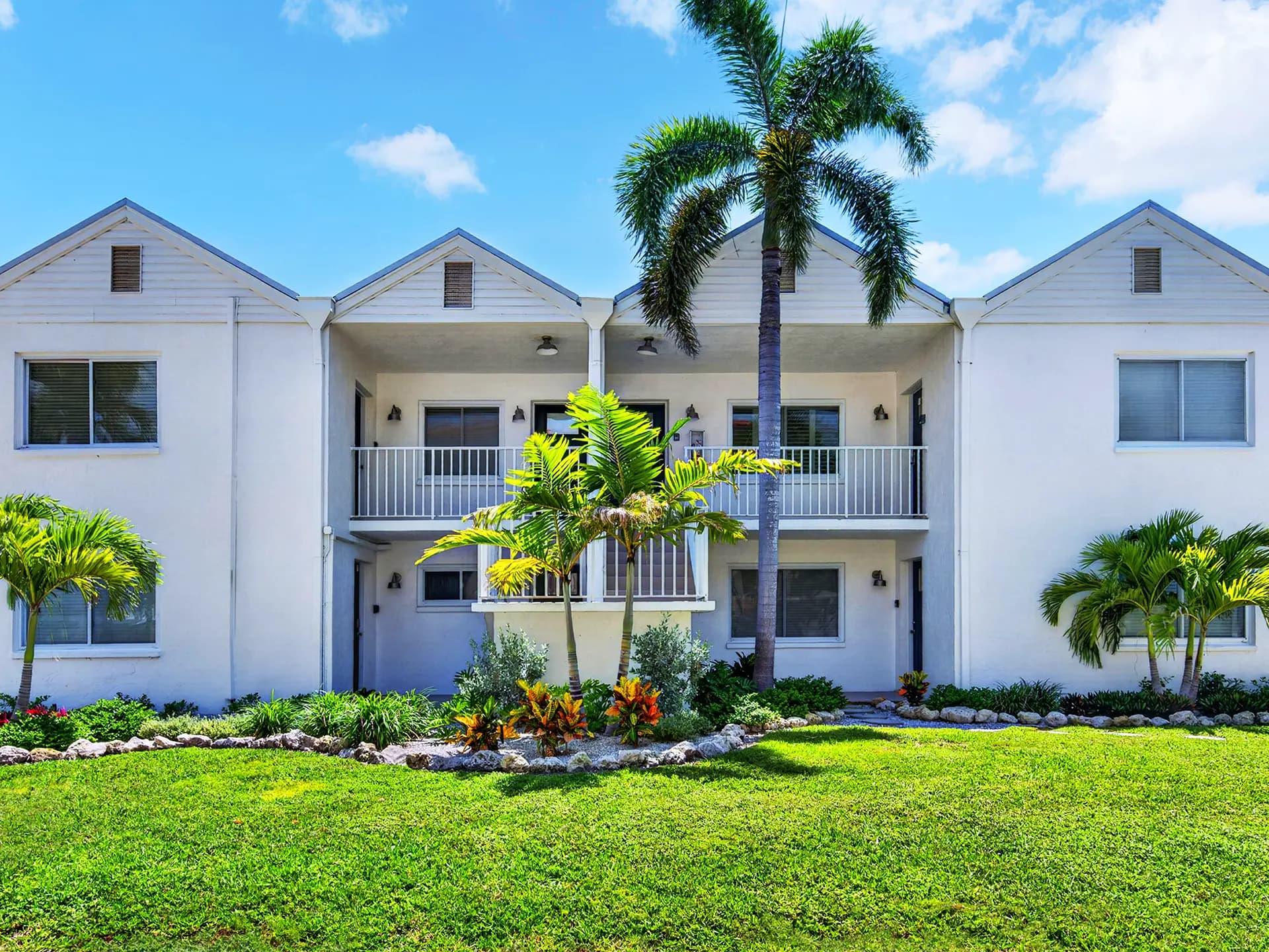 Commercial aerial drone photography of Coconut Beach Resort in Holmes Beach, Anna Maria Island, FL, captured by HDR Media Pro.